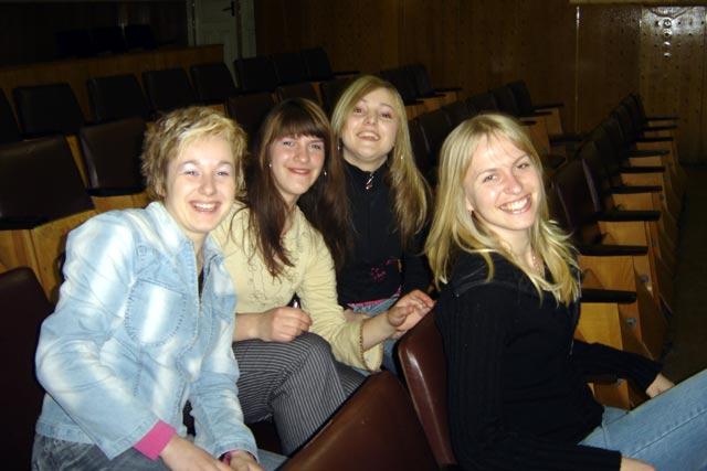 03.jpg