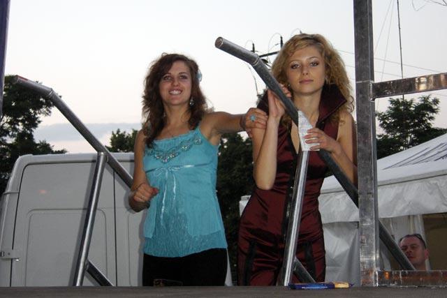 010.jpg