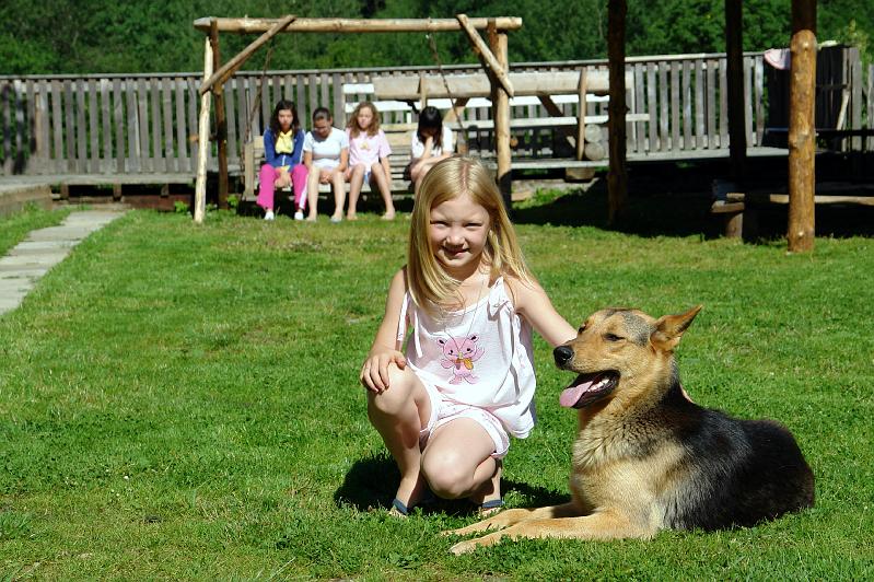 045.JPG