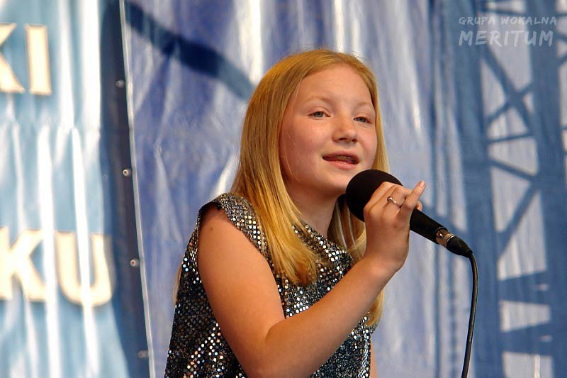 043.jpg