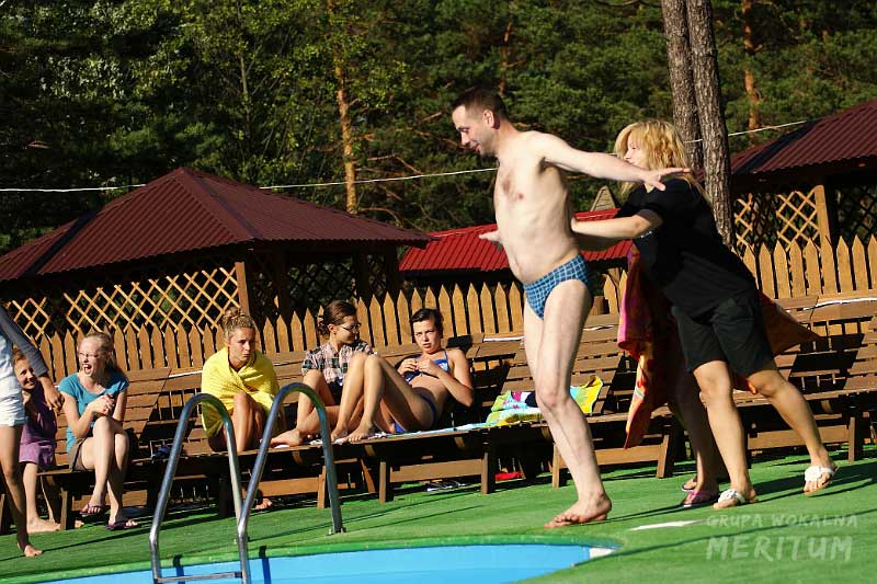 040.jpg