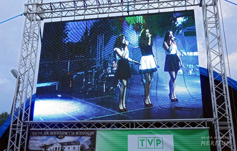 030.jpg