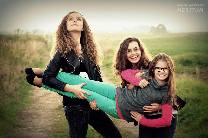 010.jpg