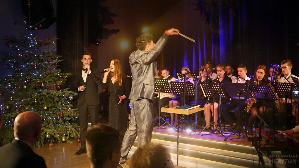 040.jpg -                                