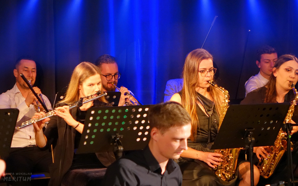 DSC08126.JPG -                                
