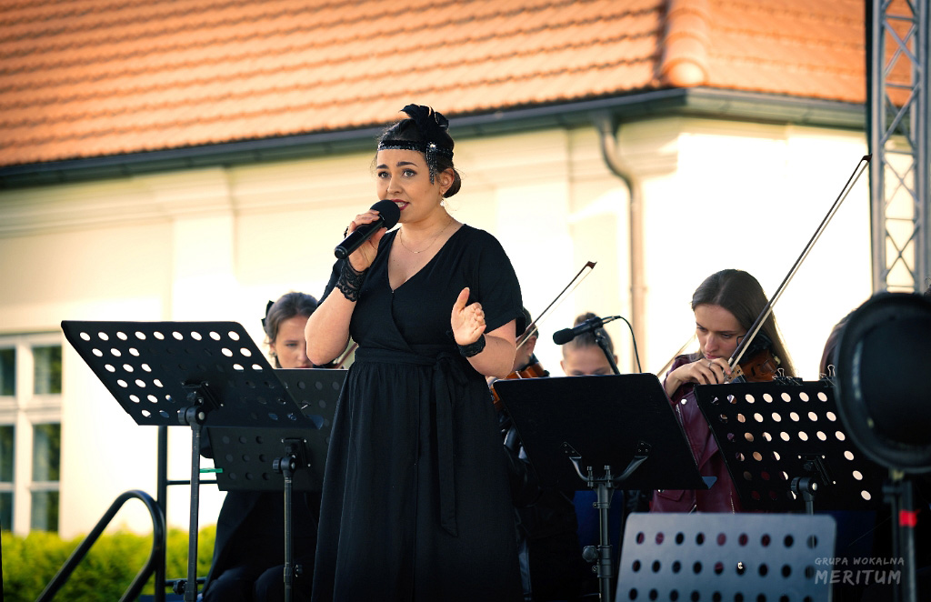 DS_02162.JPG -                                
