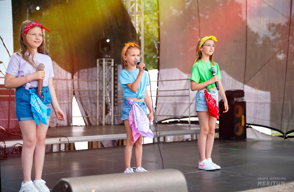 DS_04391.JPG -                                