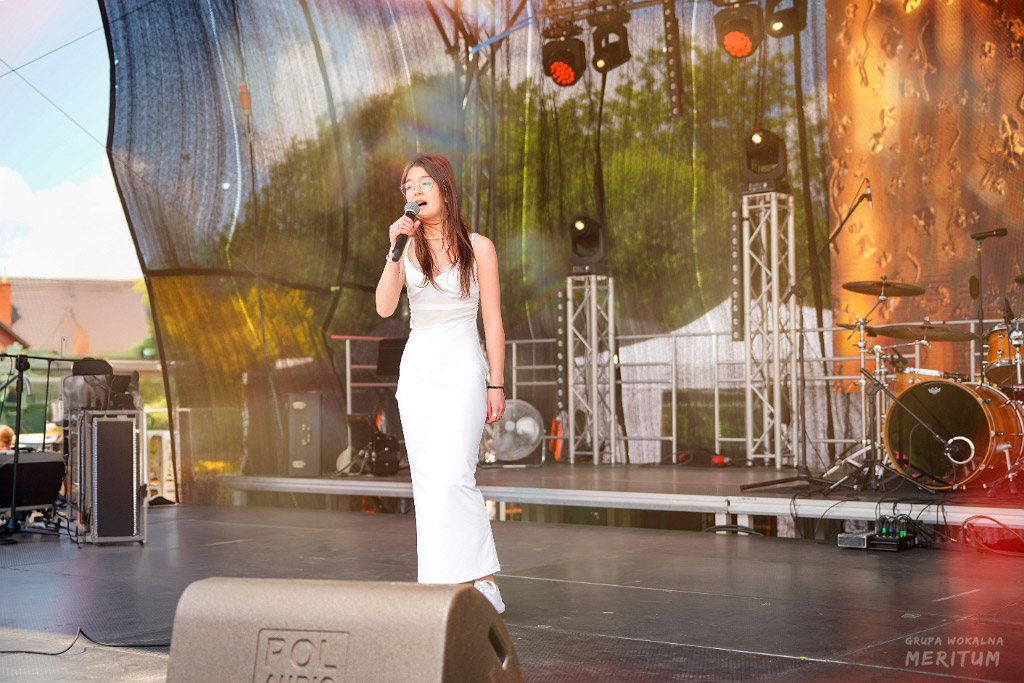 DS_04403.JPG -                                
