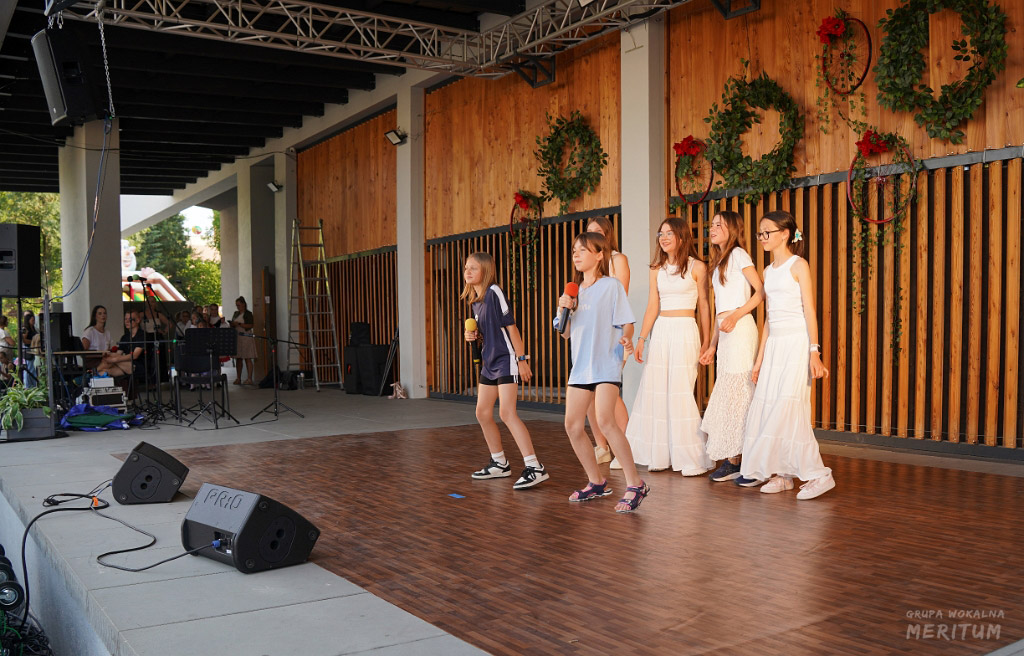 DS_04724.JPG -                                
